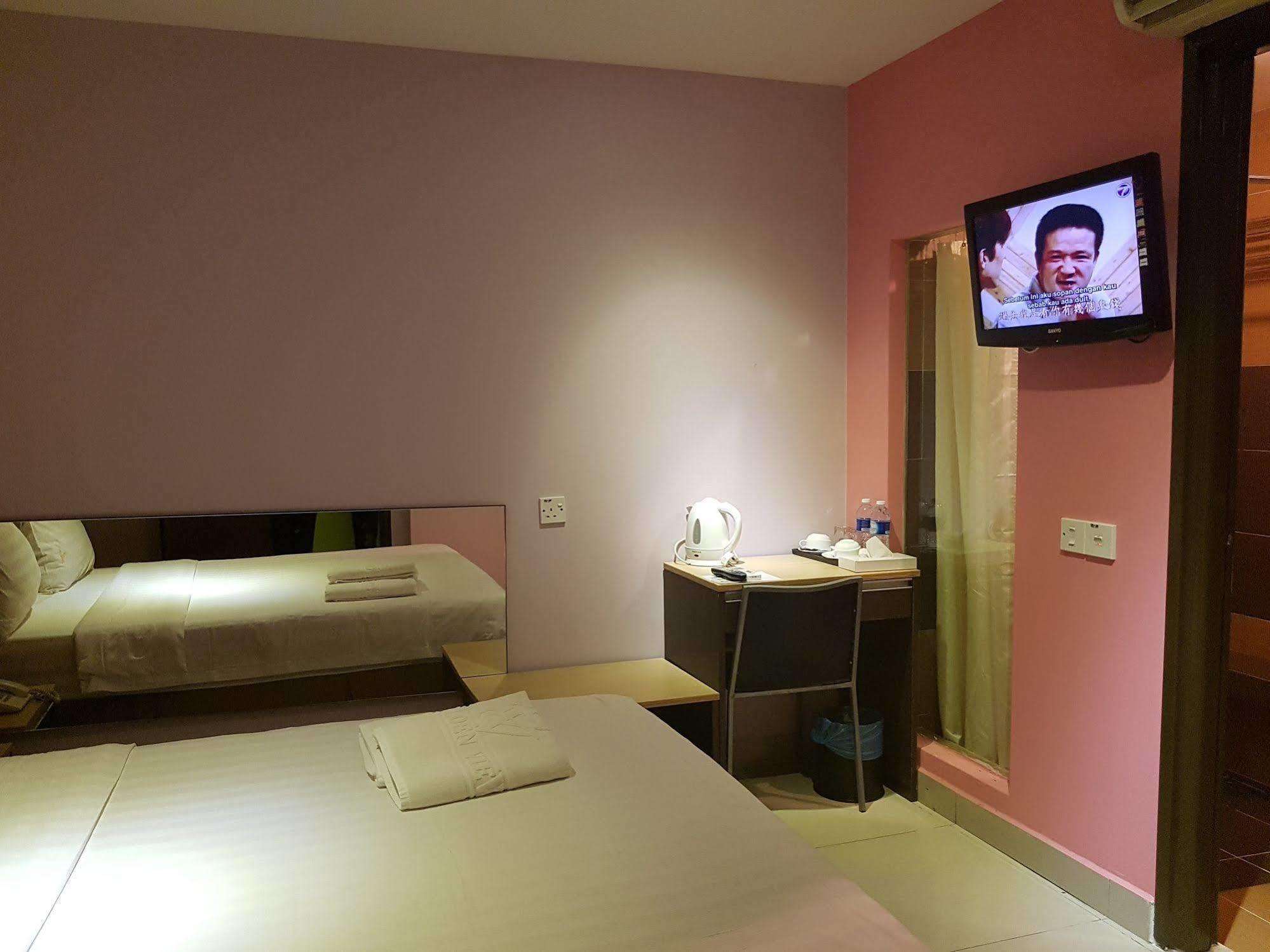 Jin Hotel Puchong Exterior foto